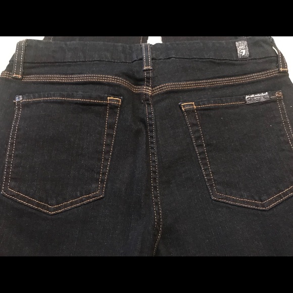 GUC 7 for all mankind high rise frayed hem -29 - Picture 5 of 6